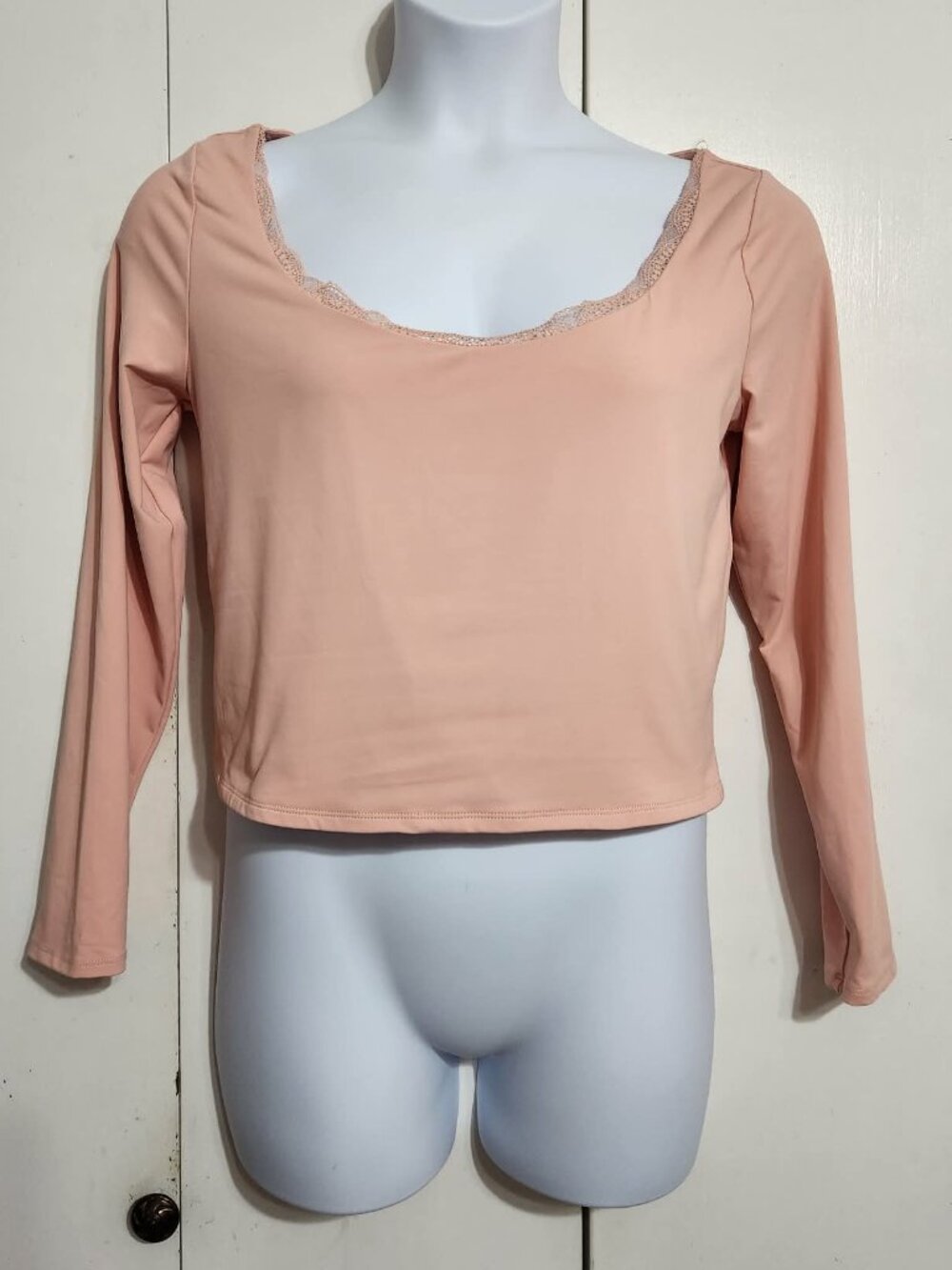 Wild Fable Juniors XXL Pink Crop Top Lace Trim Open Cutout Tie Back Long Sleeve
